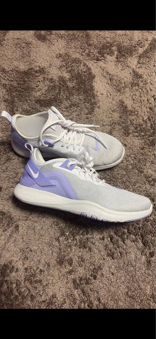 Дамски маратонки