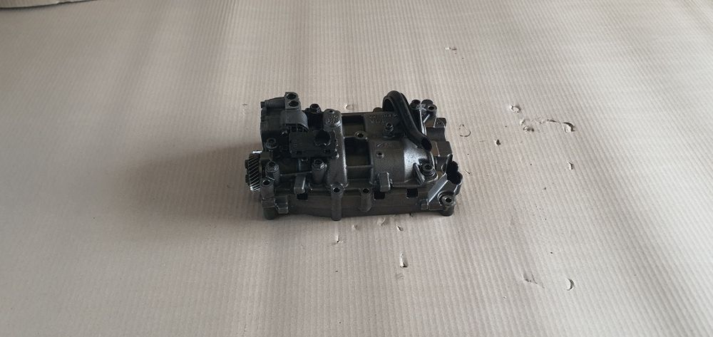 Pompa ulei reconditionata 2.0 tdi euro 5 CGL CGLB CGLC CFF audi q5 audi a5 audi a4 b8 passat b7 golf 6 skoda octavia 2 skoda superb 2 touran seat