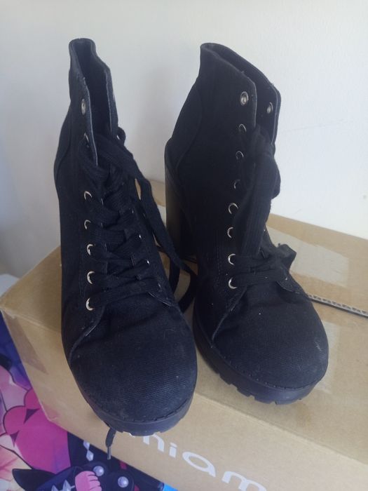 Дамски черни обувки 38 н