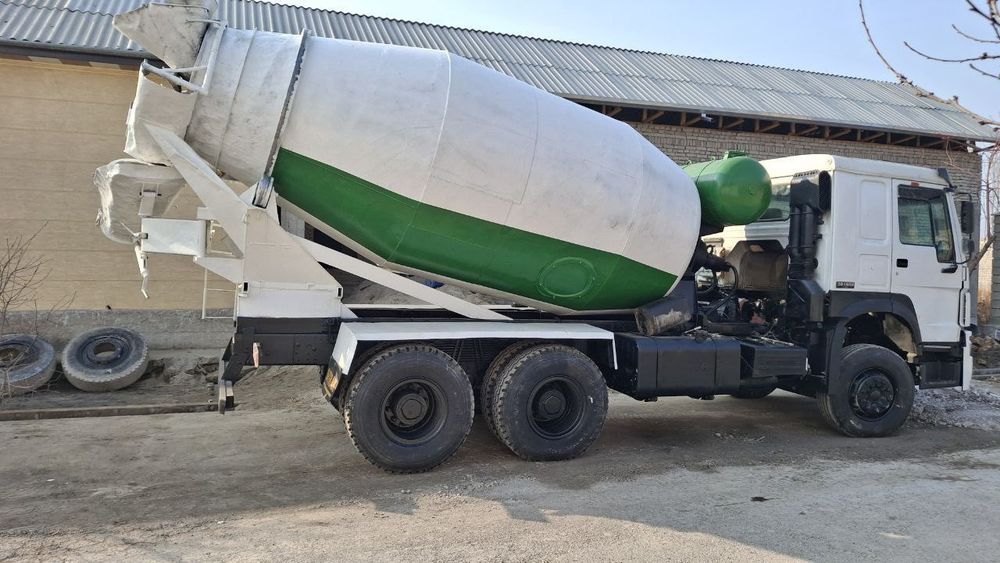 HOWO МИКСЕР юк машинаси сотилади 
Йили 2016 
Балонлар 100 % 10 дона ян