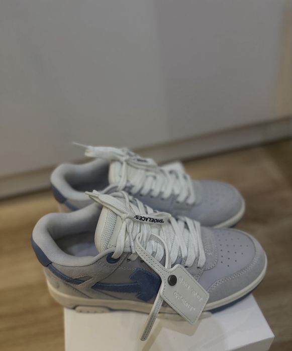 Off-White Out of Office - оригинални кецове