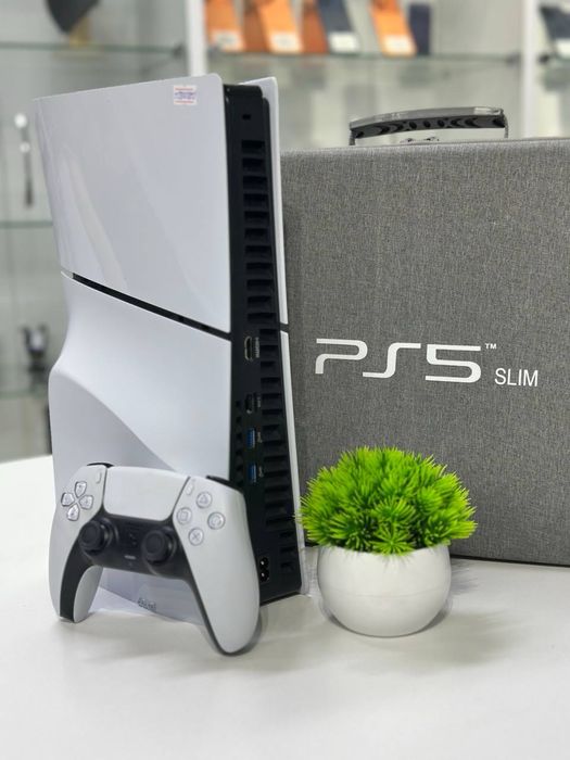 Play Station 5 Slim 1 Tb
