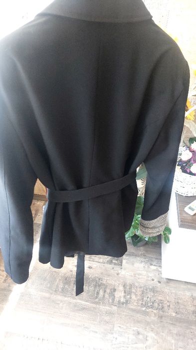 Сако ,чисто ново