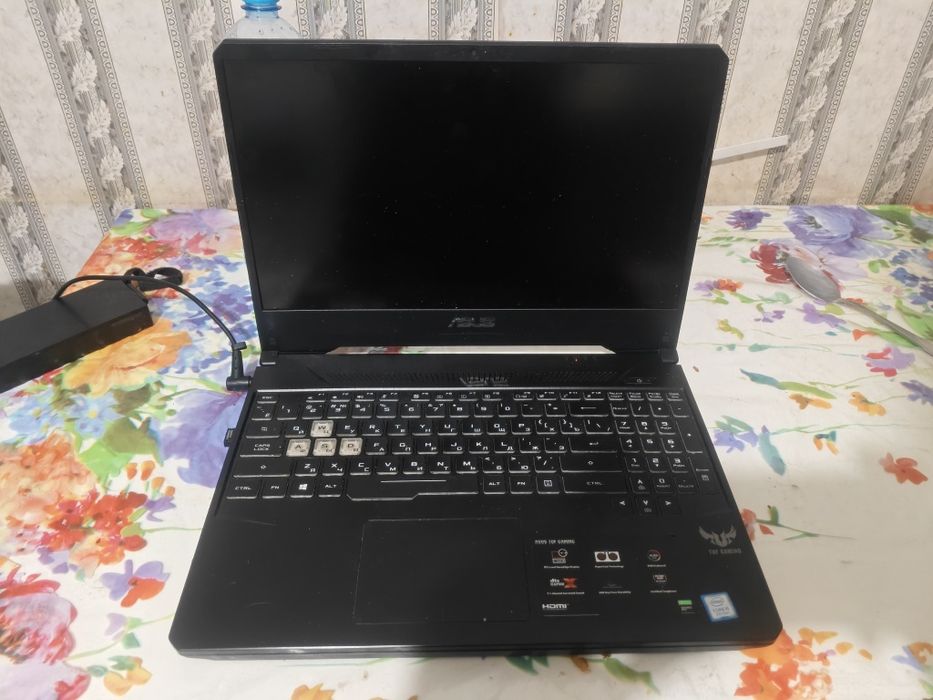 Игровой ноутбук Asus