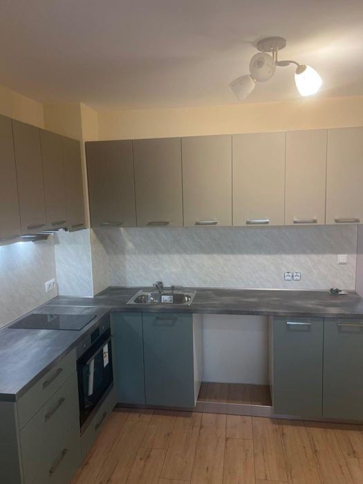 Дава се под наем Четиристаен апартамент в София, Лозенец - 83 кв.м за 690 € - Снимка #1