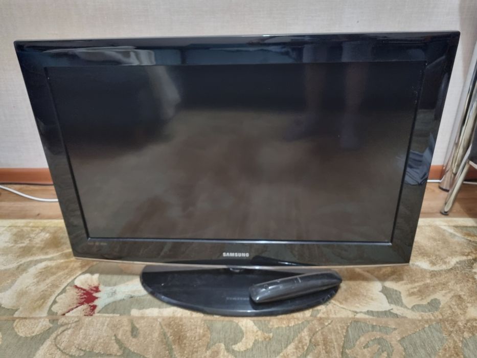 Телевизор SAMSUNG
