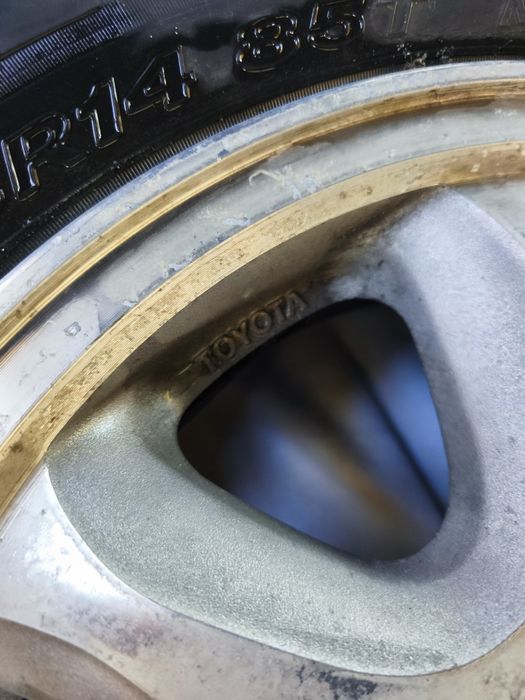 Диски на Тойота карину, калдину