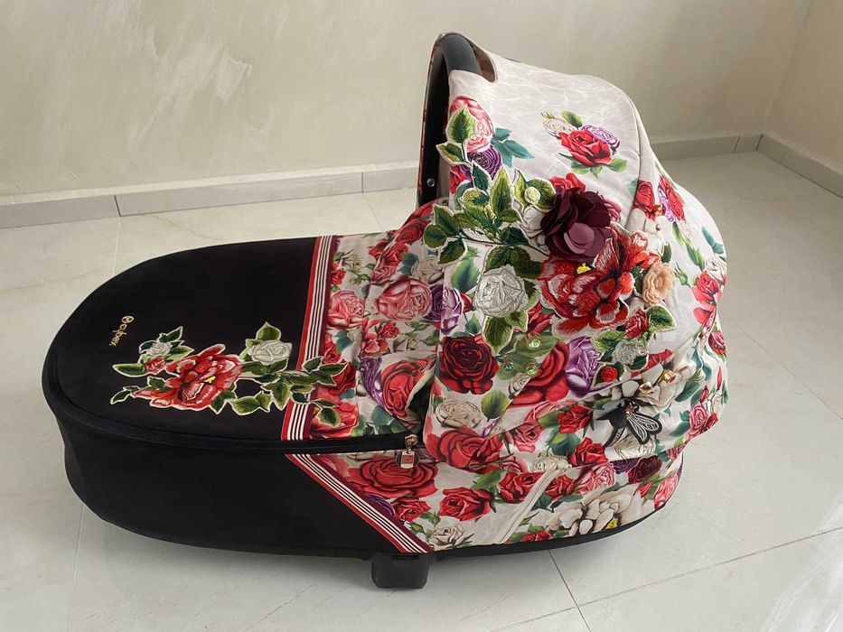 Кош за новородено Cybex Priam 4/ e-Priam Lux Spring