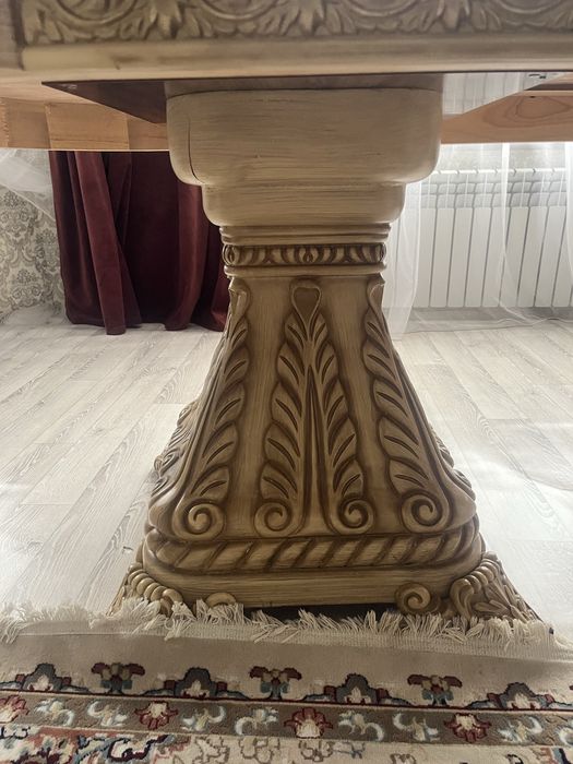 Продам стол дубовый 3 м * 1,20