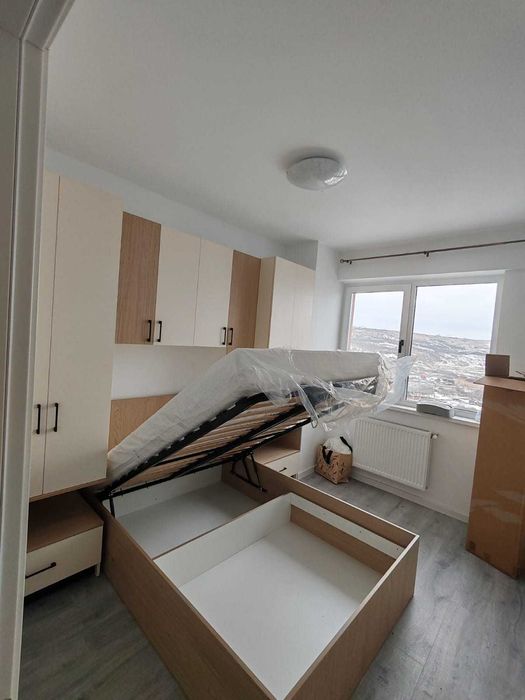 Ofer spre închiriere apartament cu 2 camere, mobilat și utilat