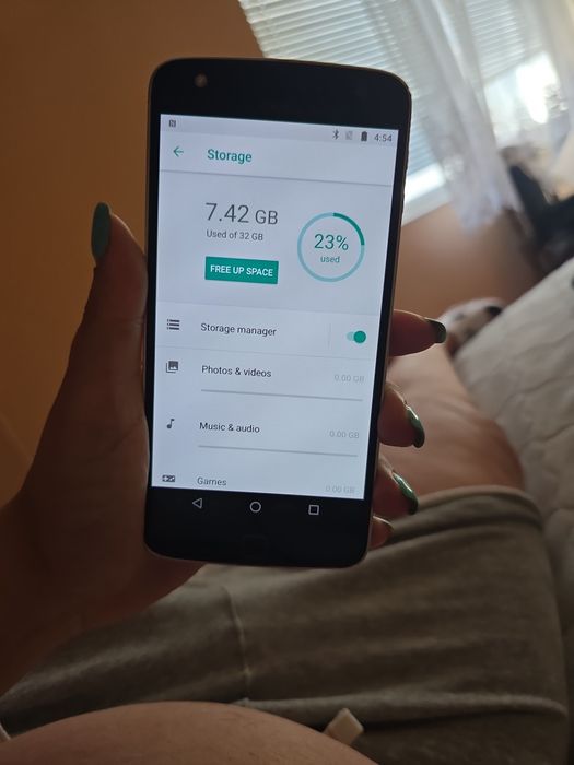 Моторола телефон