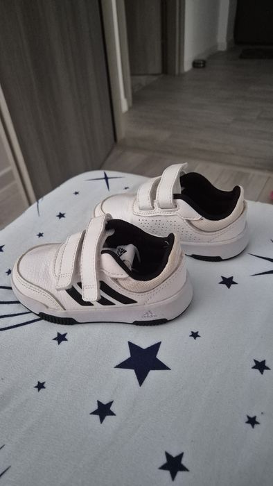 Adidasi Adidas copii nr 22