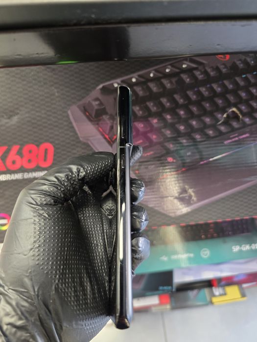 S21 Ultra 256Gb black 12gb Ram, impecabil