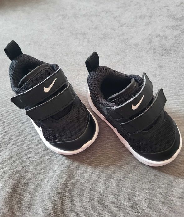 Черни маратонки Nike