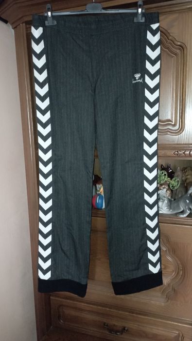 pantaloni sport Hummel