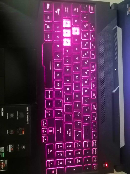 Laptop Gaming Asus TUF A15 Ryzen 7 / GTX 1660 Ti 6GB VRAM / 16GB RAM