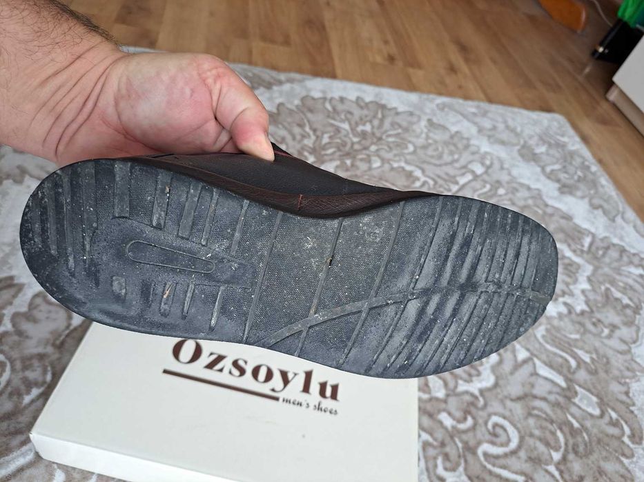 продавам носени обувки черни КАВАЛЕР