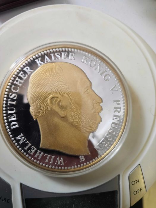 Pentru colecționari!