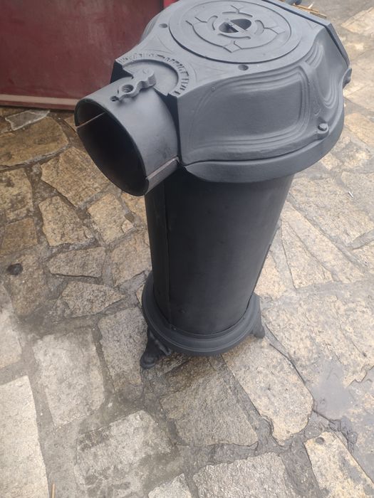 Печка  уникат на дърва!