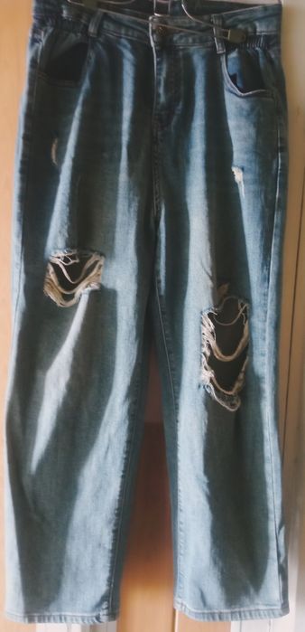 Распродажа!!! Много вещей для девочек и женщин . всё в отличном виде