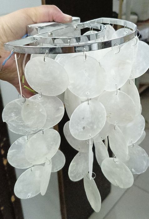 Продам люстра, бра