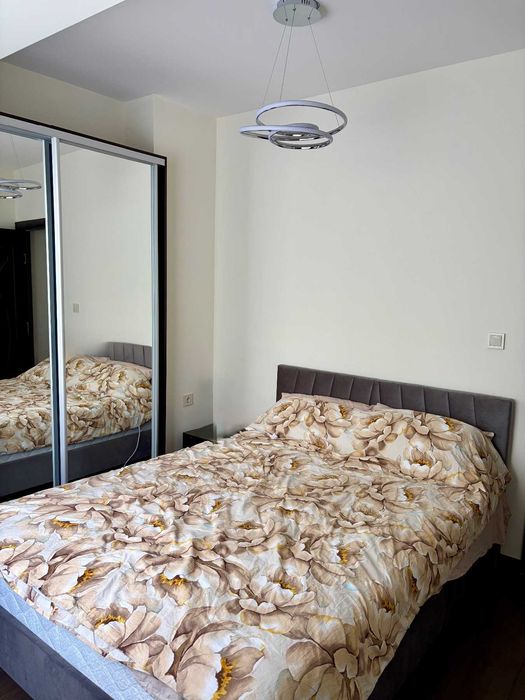 Дава се под наем Тристаен апартамент в София, Красно село - 85 кв.м за 640 € - Снимка #2