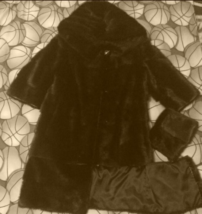 Продам Срочно норковую шубу