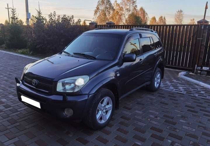 Продаю Toyota Rav 4