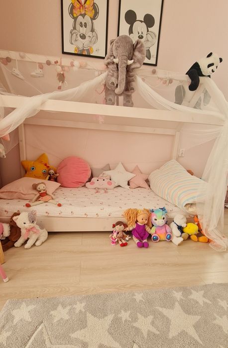 Pat Montessori cu saltea si perdeluta +luminițe