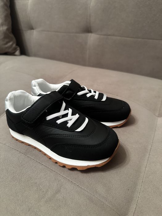 Детский кроссовки на мальчика