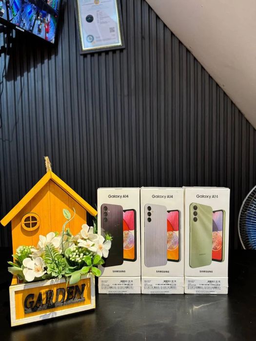 Телефон Redmi Samsung 14,74,84