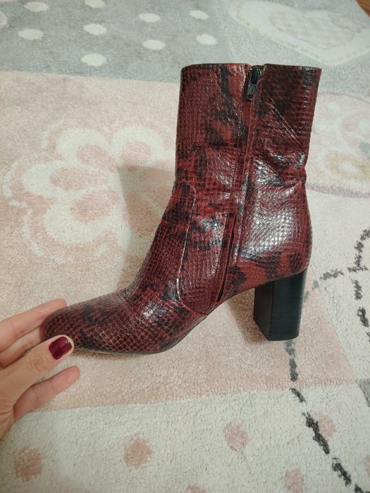 Ghete piele Jonak mas 36