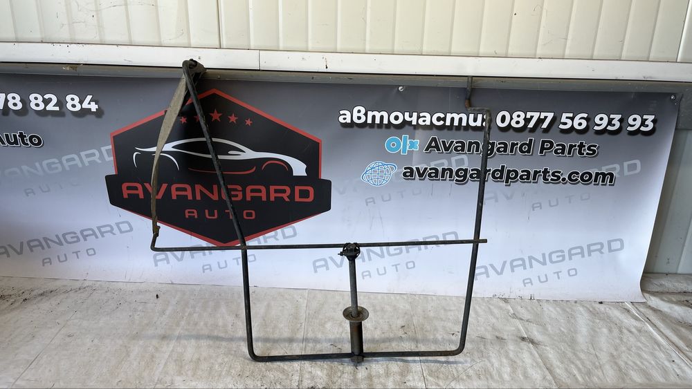 Peugeot Expert 07- стойка за резервна гума