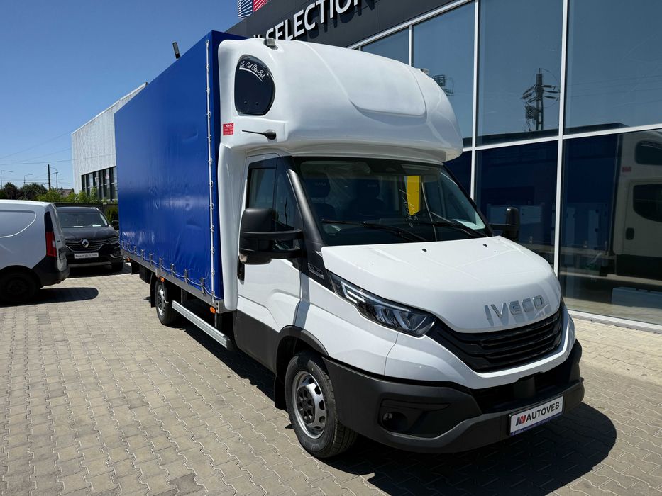 Autoutilitare Iveco DAILY si Renault MASTER