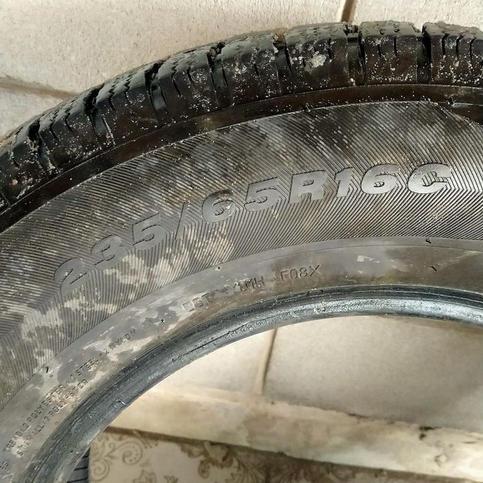 Резина шины продам