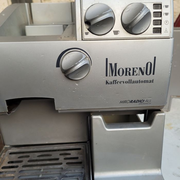 Кафемашини на части.