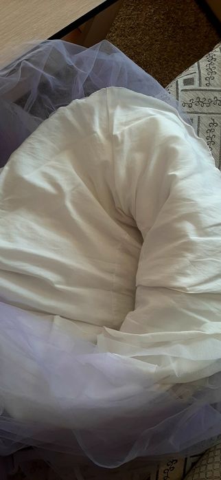 Продам нарядные платья