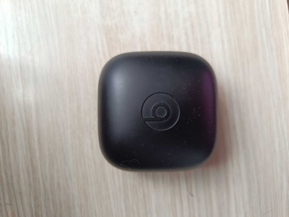 Căști wireless Beats Powerbeats Pro – stare foarte bună