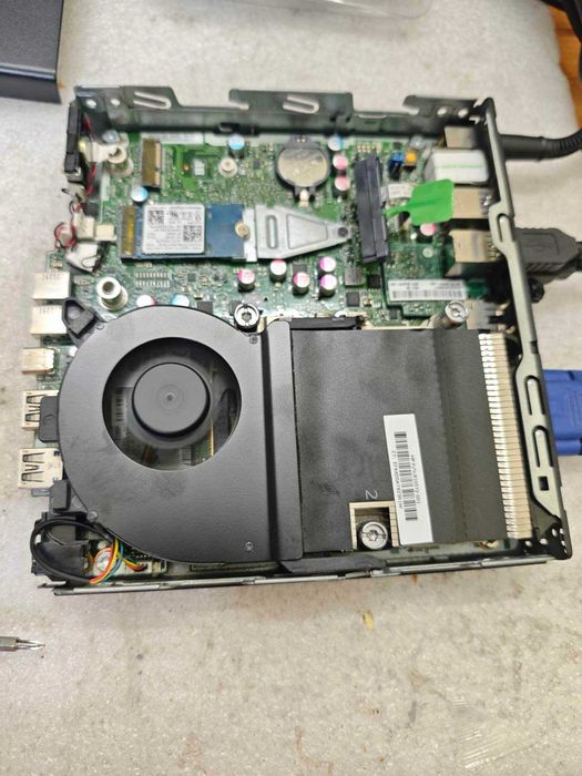 Мини комппютър i5 6500/12gb RAM/256+500GB