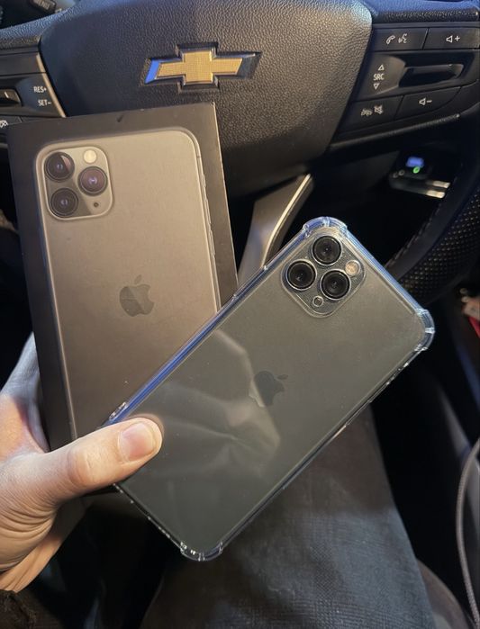 Продам айфон 11 pro 512
