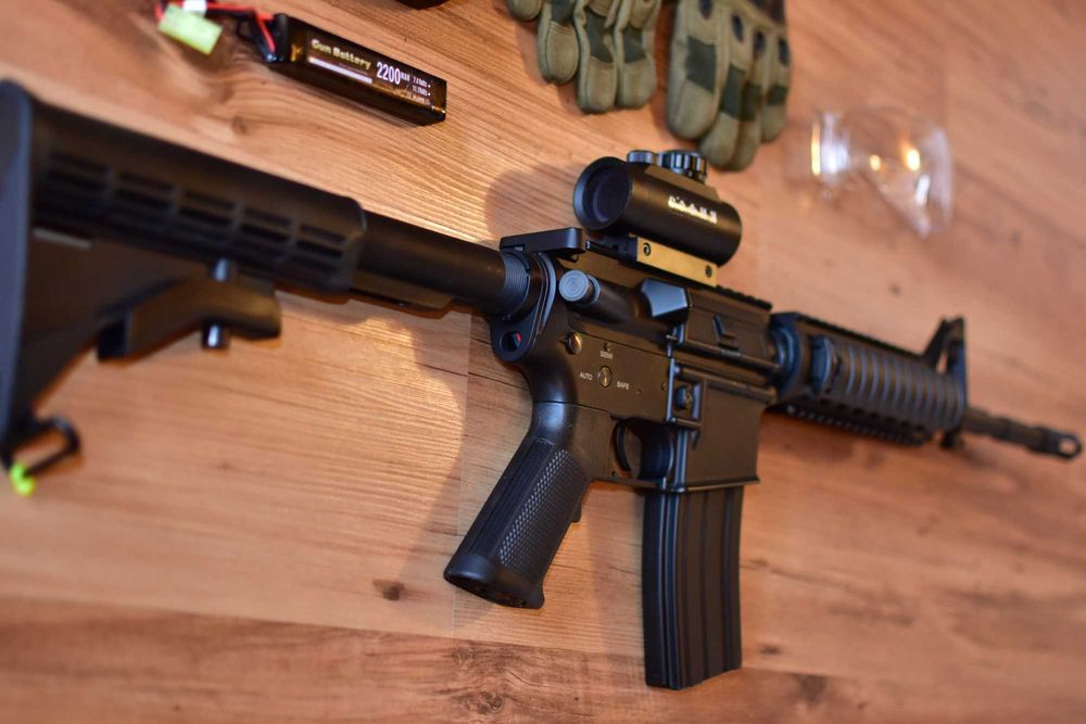 М4 - CYMA 607 пушка за еърсофт