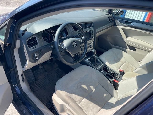 Dezmembrez Volkswagen Golf 7 Variant 1.2 TSI CJZ an 2014