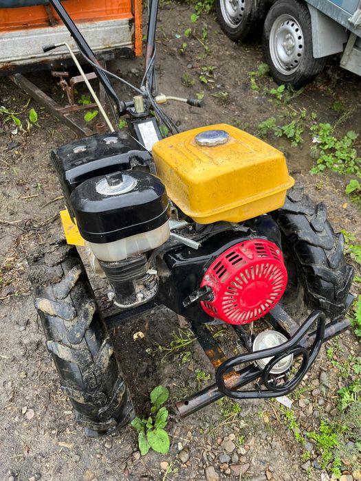 Vând motocultor 13 cp Progarden!