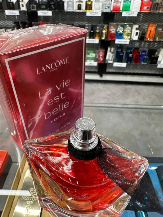 LA Vie est Belle парфюми