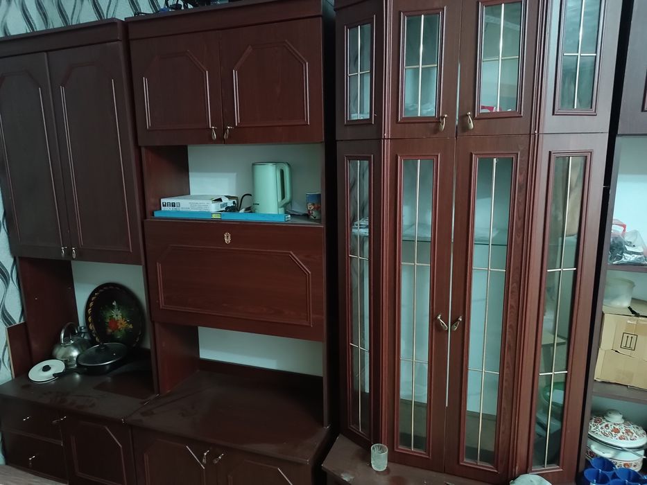 Продам стенку 5секций