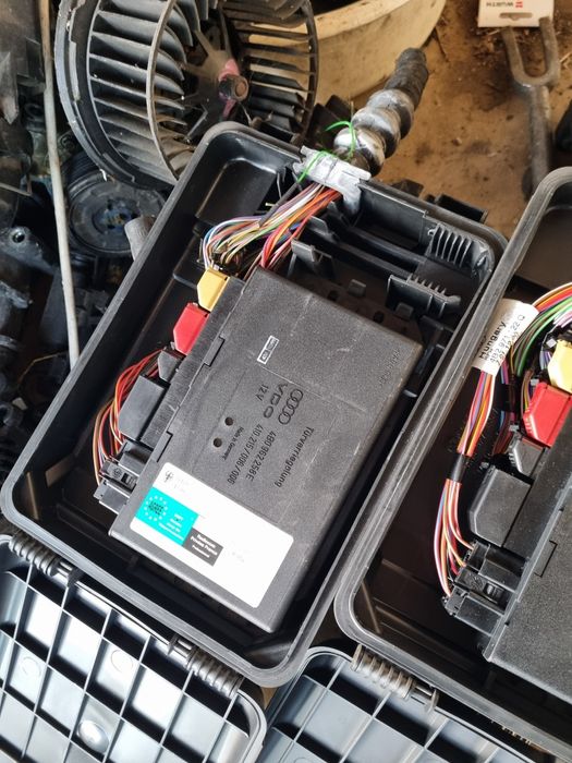 Комфорт модули за Ауди А6 Ц5 Audi