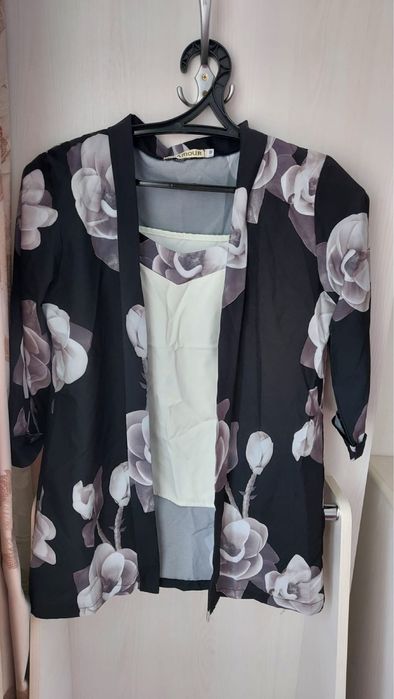 Продам женские вещи