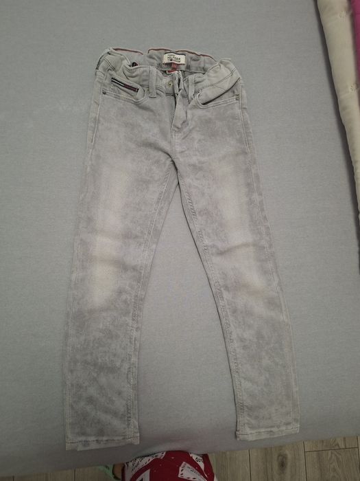 Blugii Tommy baieti 116