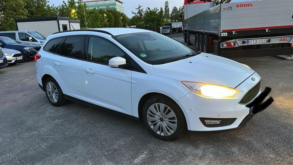 Vand sau schimb Ford Focus 3!!!