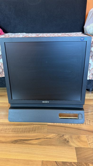 Монитор Сони компютър, рам, хард диск, процесор, кутия, захранване